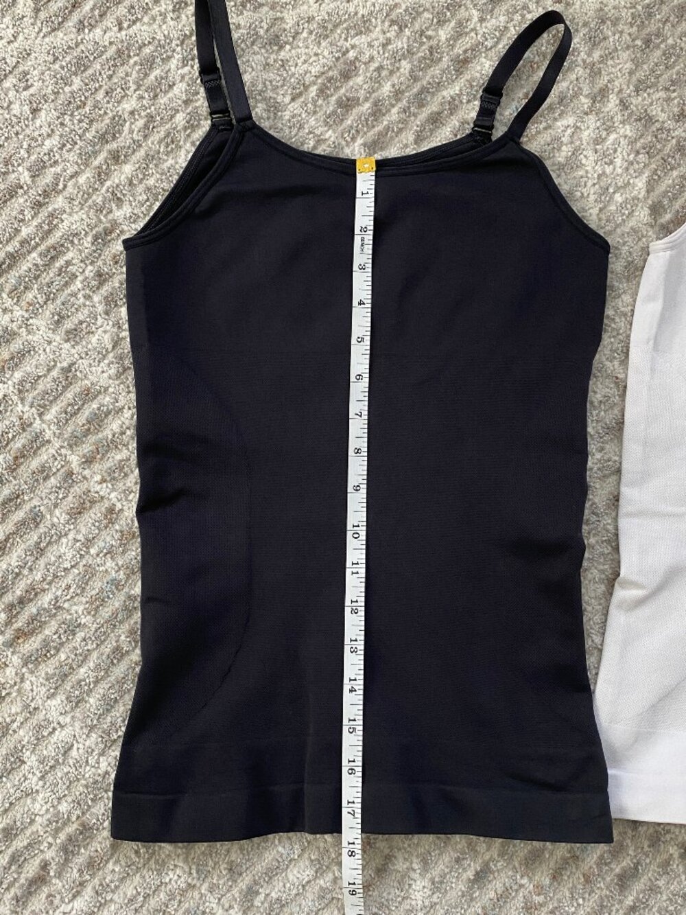 Pair of Shapermint Essentials All Day Every Day Scoop Neck Cami - size L - Picture 4 of 4